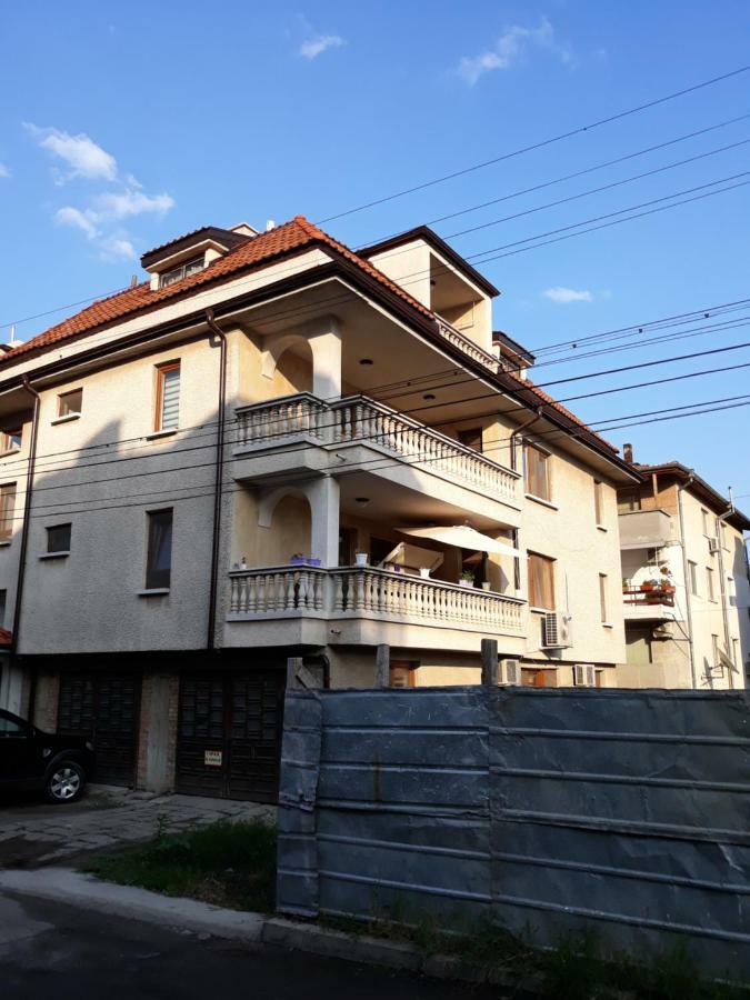 Апартаменти Прометей Burgas City Exterior foto